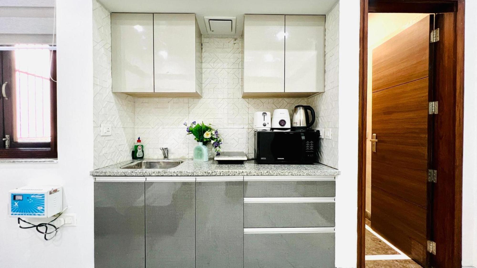 Bluo Studio2 Golf Course Road - Gym, Terrace Garden Gurgaon Ngoại thất bức ảnh